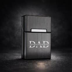 μεταλλική θήκη τσιγάρων γκρι με χάραξη